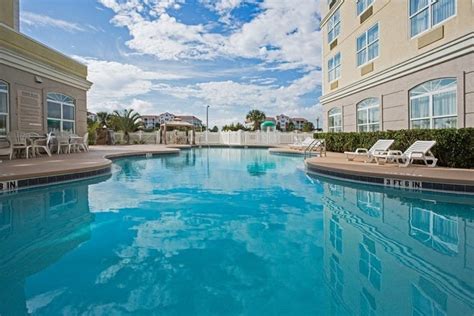 quality inn & suites port canaveral area places to eat